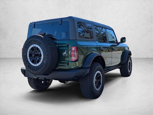 New 2025 Ford Bronco Badlands image 8