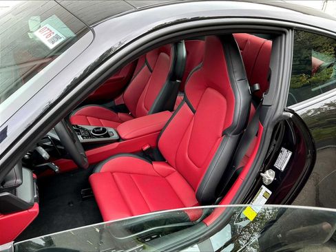 New 2026 Porsche 911 Carrera image 4