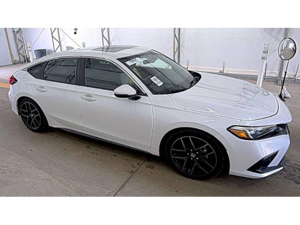 Used 2023 Honda Civic Sport Touring image 3