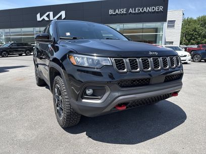 Used 2024 Jeep Compass Trailhawk