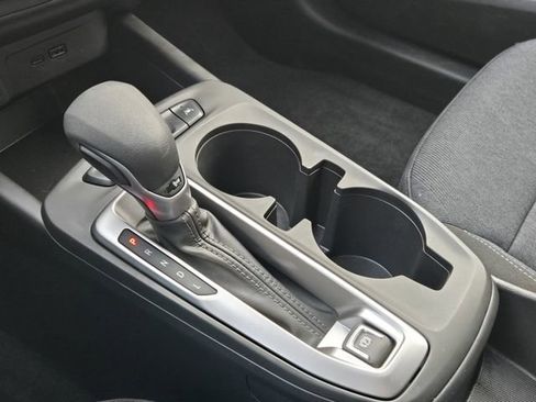 Used 2024 Chevrolet Trax LS image 32