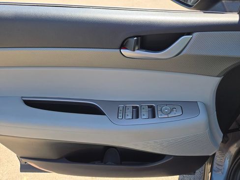Used 2025 Hyundai Palisade SEL FWD image 18