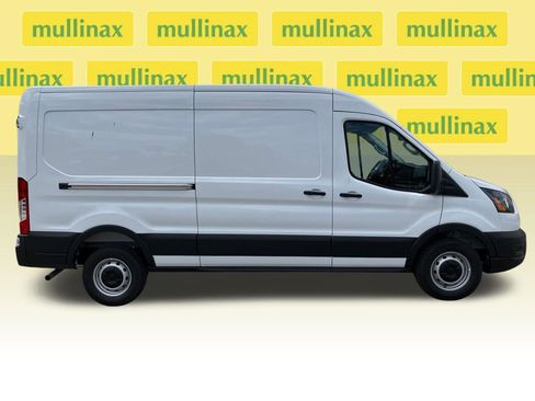 New 2026 Ford Transit 250 148 Medium Roof RWD image 2