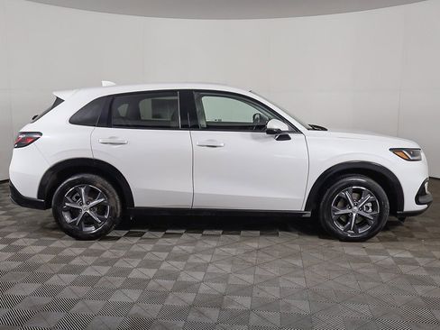 Used 2025 Honda HR-V EX-L image 18
