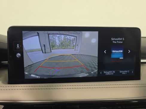 Used 2025 Genesis G70 2.5T RWD image 25