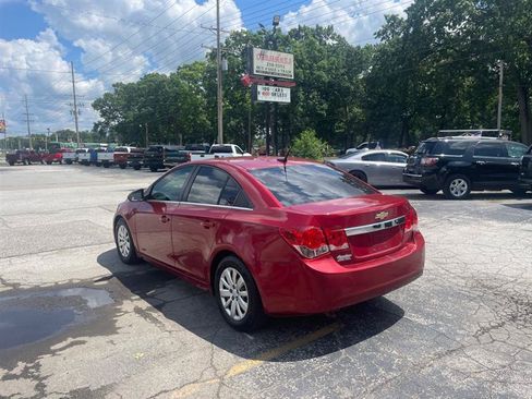 Used 2011 Chevrolet Cruze LT FWD image 7