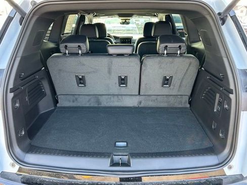 New 2026 GMC Acadia Denali w/ Super Cruise Package image 13