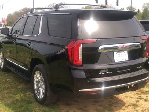 Used 2022 GMC Yukon SLT w/ SLT Premium Package AWD/4WD image 5