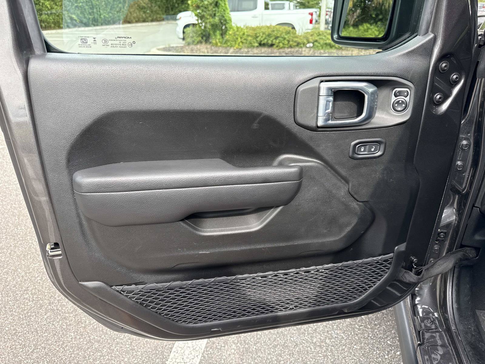 Used 2026 Jeep Gladiator Rubicon AWD/4WD image 17