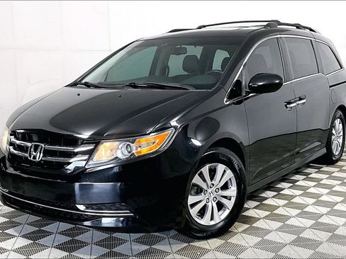 Used 2017 Honda Odyssey EX-L image 2
