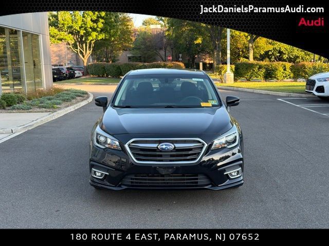 Used 2019 Subaru Legacy 2.5i Premium AWD/4WD image 2