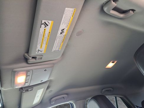 Used 2016 Buick Encore FWD image 11