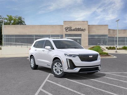 New 2025 Cadillac XT6 Luxury