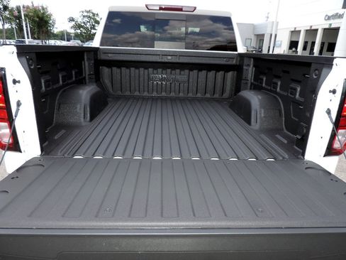 New 2026 GMC Sierra 1500 Elevation w/ Elevation Premium Package AWD/4WD image 17
