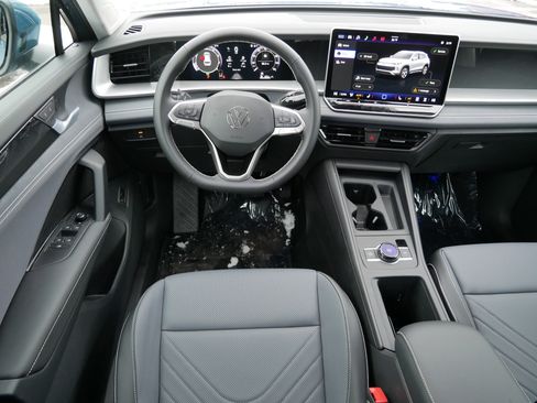 New 2026 Volkswagen Tiguan SE AWD/4WD image 7
