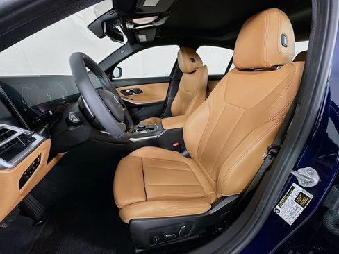 Used 2025 BMW 330i Sedan w/ Convenience Package image 21