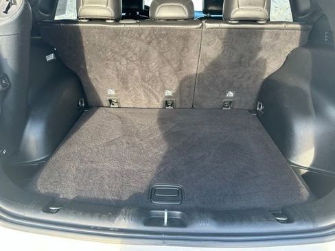 Used 2021 Jeep Compass Latitude image 18