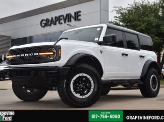 Certified 2024 Ford Bronco Badlands w/ Sasquatch Package AWD/4WD video 1
