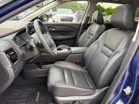 Used 2023 Nissan Rogue SL w/ SL Premium Package FWD image 11