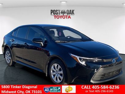 Used 2025 Toyota Corolla LE