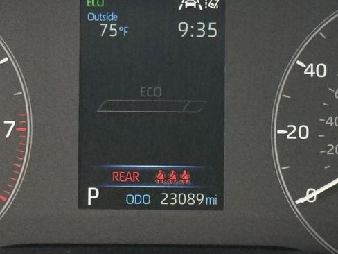 Used 2024 Toyota Corolla SE FWD image 16