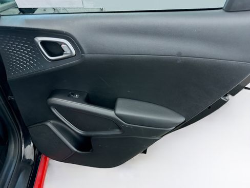 Used 2020 Kia Soul GT-Line image 30