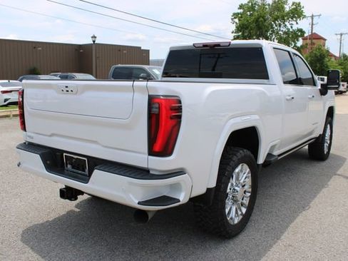 Used 2025 GMC Sierra 2500 Denali w/ Denali Reserve Package AWD/4WD image 5