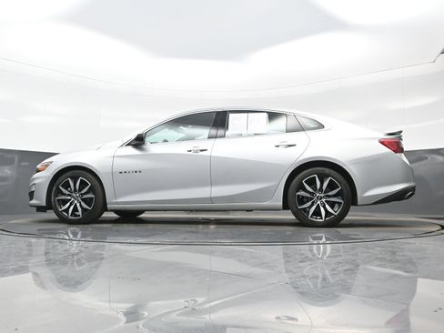 Used 2020 Chevrolet Malibu RS FWD image 28