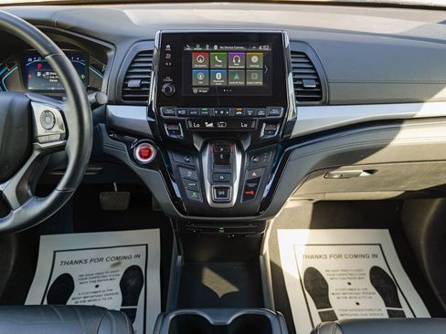 Used 2023 Honda Odyssey Touring image 47
