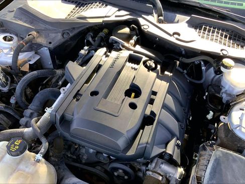 Used 2019 Ford Mustang Premium image 33