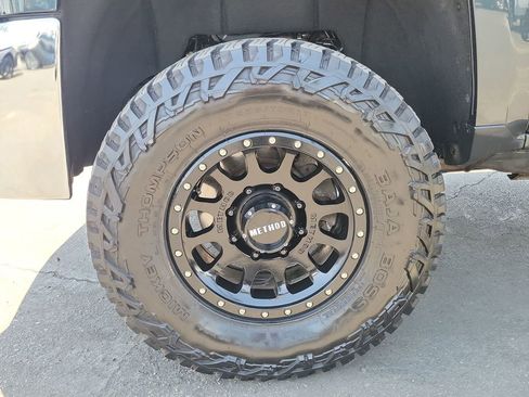 Used 2019 Chevrolet Silverado 2500 LTZ w/ Duramax Plus Package AWD/4WD image 32