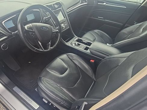 Used 2020 Ford Fusion Titanium AWD/4WD image 12