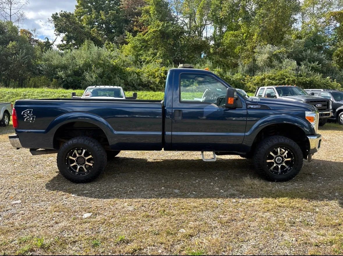 Used 2016 Ford F350 XL AWD/4WD image 3