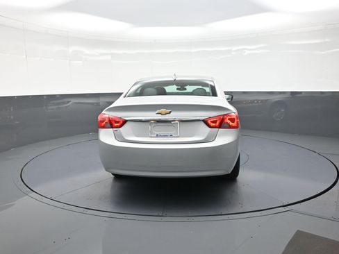 Used 2019 Chevrolet Impala LS image 4