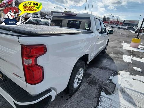 Used 2023 Chevrolet Silverado 1500 RST AWD/4WD image 3