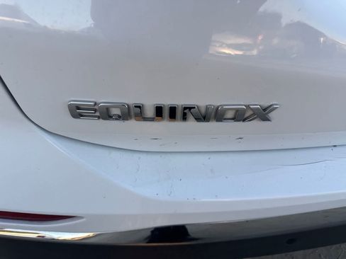 Used 2018 Chevrolet Equinox LT FWD image 14