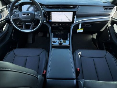 New 2026 Jeep Grand Cherokee Limited Reserve image 15