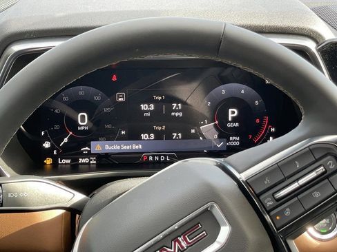 New 2026 GMC Canyon AT4 w/ Technology Plus Package image 15