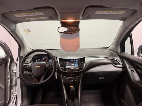 Used 2017 Chevrolet Trax LS w/ Fleet Convenience Package FWD image 35