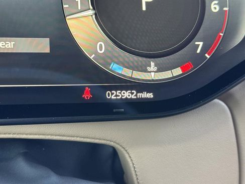 Used 2023 Land Rover Range Rover Sport SE image 18