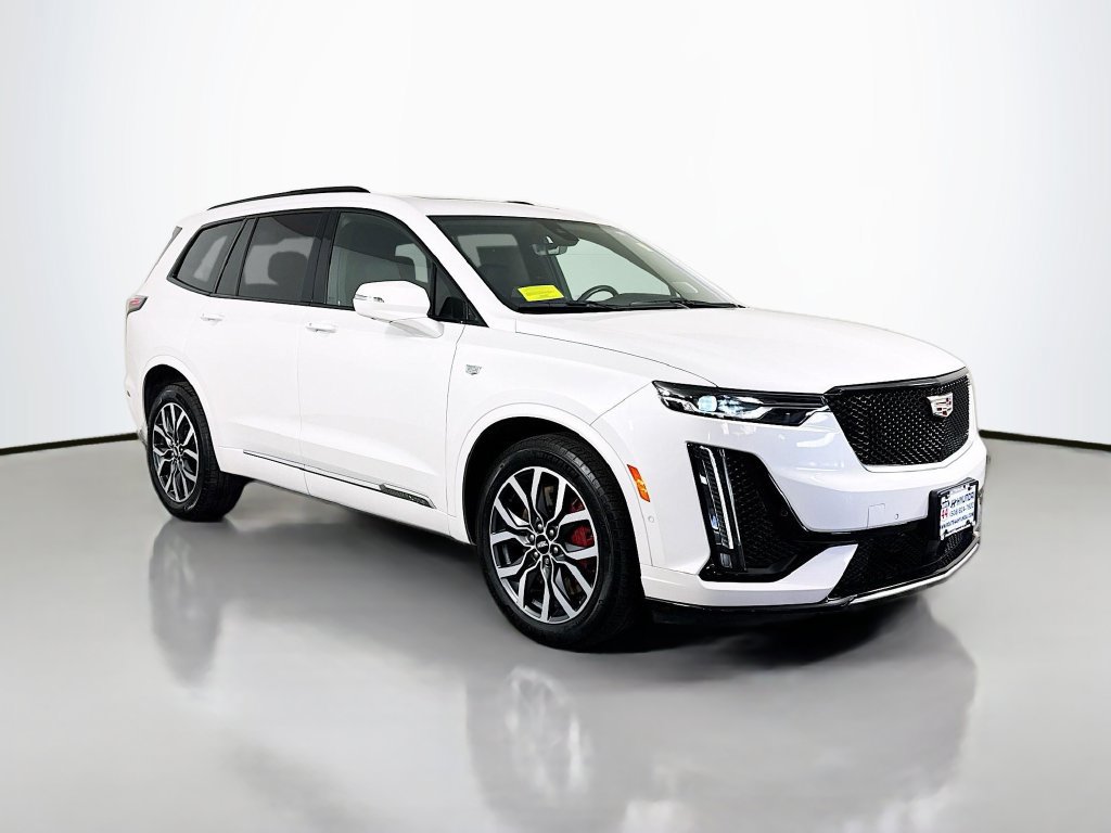 Used 2024 Cadillac XT6 Sport w/ Technology Package AWD/4WD image 10