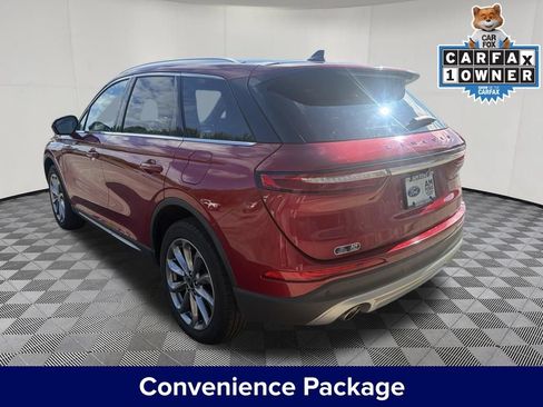 Used 2022 Lincoln Corsair AWD w/ Premium Package image 3