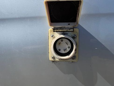 Used 2019 Mercedes-Benz Sprinter 4x4 170 image 32