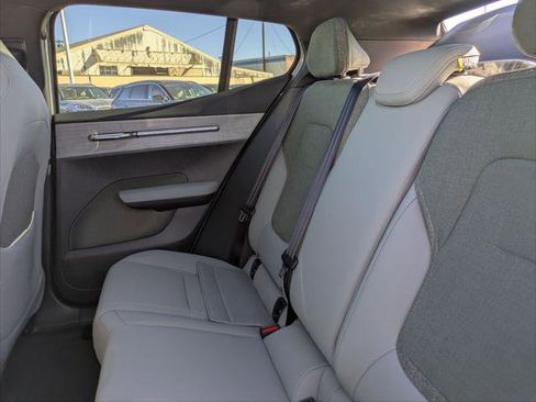 New 2026 Volvo EX30 Ultra image 12