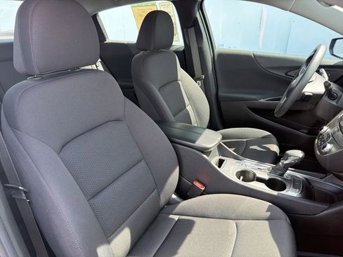 Used 2023 Chevrolet Malibu LT FWD image 5