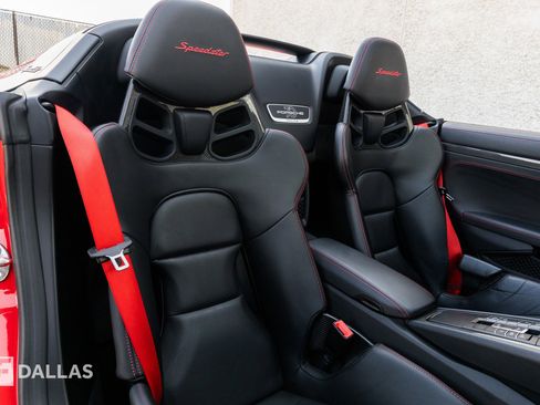 Used 2019 Porsche 911 Speedster image 44