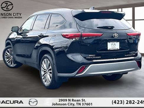Used 2021 Toyota Highlander Platinum AWD/4WD image 13