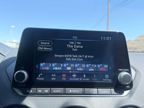 Certified 2023 Nissan Sentra SR FWD image 14