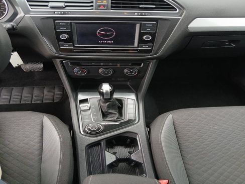 Used 2018 Volkswagen Tiguan S w/ 3rd Row Seat Package image 22