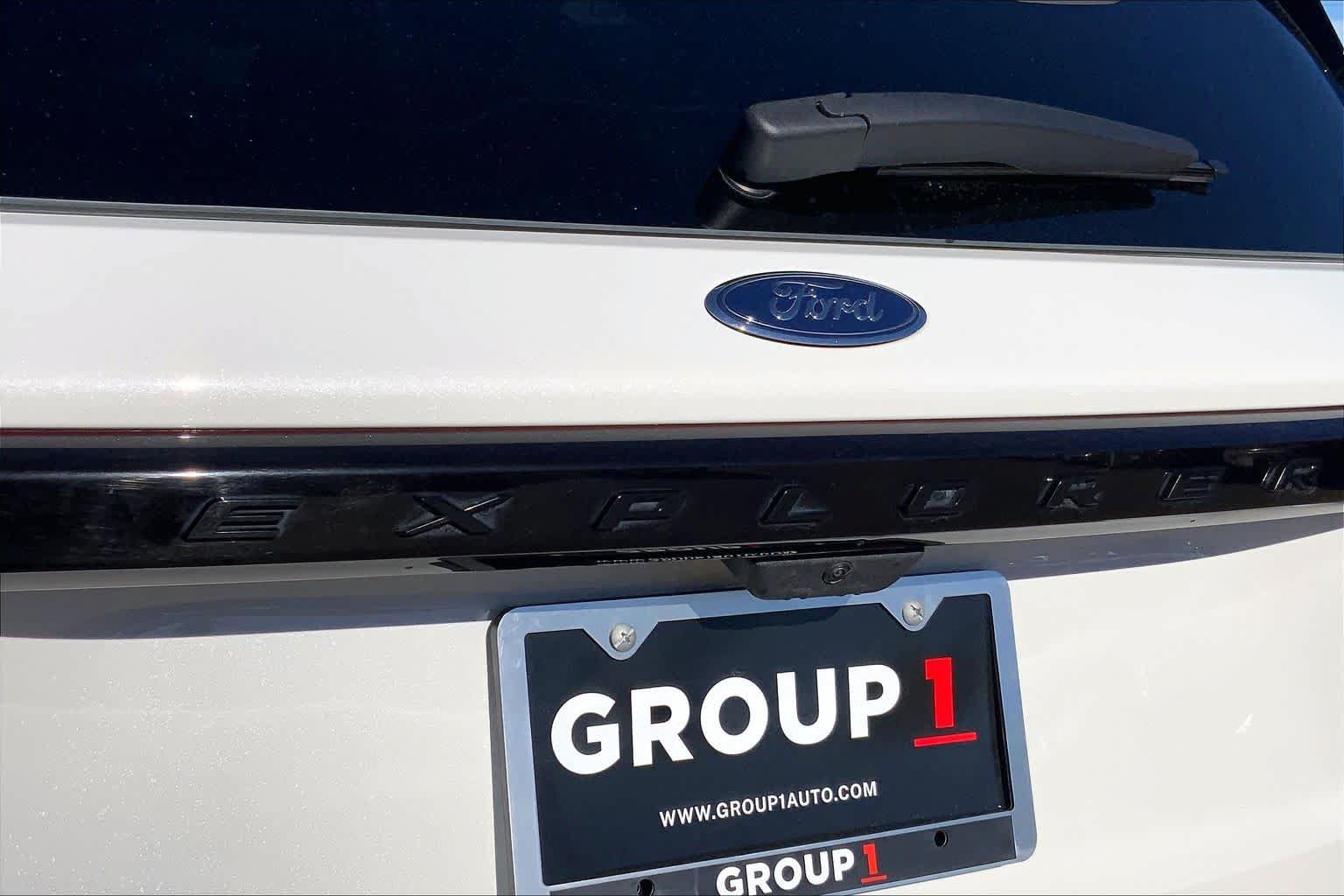 Used 2025 Ford Explorer ST-Line w/ Premium Package RWD image 31